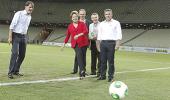 Brazil unveils first stadium for 2014 World Cup