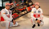 Button gives new McLaren an early thumbs-up