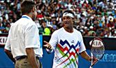 Angry Nalbandian blasts referee after Isner loss