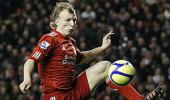 FA Cup: Kuyt gives Liverpool win over Manchester United