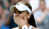 Radwanska falls ill before Wimbledon final