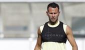 Giggs mulling coaching career post retirement