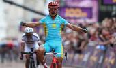 Kazakh cyclist Vinokourov wins men's road race