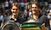 Halle Open: Haas shocks Federer to win battle of over-30s