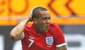 Injured Walcott doubtful for Ukraine match