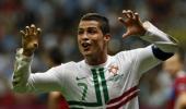 Ronaldo fires Portugal into Euro 2012 semi-finals