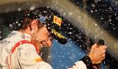 Aus GP: Cool Button steers McLaren to win