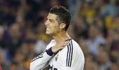 Ronaldo to join Portugal squad despite shoulder injury