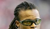 Ex-Dutch international Davids joins Barnet