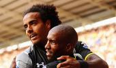 Defoe brace earns Villas-Boas first Spurs win