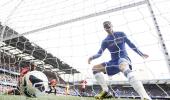 EPL: Torres sparks rally as Chelsea jump above Spurs