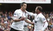 EPL: Van Persie hogs limelight as Man United hold Arsenal