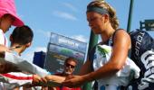 Azarenka edges Ivanovic, meets Stosur in final