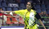 Saina, Sindhu in third round of World badminton; Kona-Vishnu exit