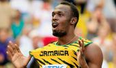 Bolt wins 100m at World Championships