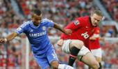 EPL PHOTOS: Rooney impressive in Manchester United-Chelsea draw