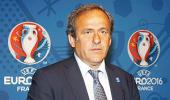 UEFA chief Platini wants revamp in player transfer system