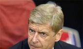 Arsenal will not panic buy, says Wenger