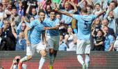 Super Negredo nods in to see nervous City past Hull