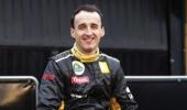 Kubica wins FIA personality award