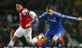 Premier League: Arsenal and Chelsea serve up bleak midwinter draw