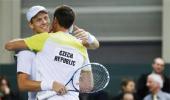 Czechs set Davis Cup record as Serbia cruise