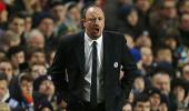 Angry Benitez lashes out at Chelsea board, fans