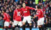 Van Persie and Suarez set for Old Trafford shoot-out