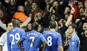 Swansea hold Chelsea to reach League Cup final