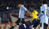 World Cup qualifiers: Argentina held by Colombia, Chile win