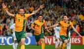 Australia beat Iraq to qualify for 2014 World Cup