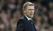 Moyes meets Everton chairman as United move looms