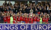 Bayern win Champions League with last-gasp Robben goal