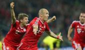 Robben infuriates, bemuses, misses goals and wins match