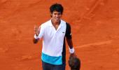 French Open: Federer thumps Somdev to reach third round