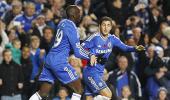 EPL PHOTOS: Chelsea win controversial tie, Suarez shines for Reds