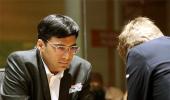 World Chess: Carlsen in control as Anand draws Game 8