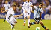 Aguero brace gives Argentina 2-0 win over Bosnia