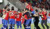 Chile, Ecuador book World Cup berth, Uruguay to playoff