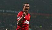 Manchester United's Nani signs new five-year contract