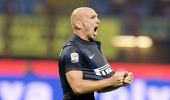 Cambiasso inspires Inter to comeback win over Fiorentina