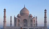 Steffi Graf visits the Taj Mahal