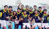 Pakistan stun Holland to enter Champions Trophy hockey semis