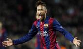 Neymar rocket helps Barcelona secure top spot