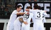 Bundesliga: Hanover fight back to hold Freiburg to 2-2 draw