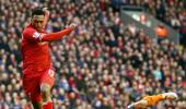 EPL PHOTOS: Sturridge keeps Liverpool in touch at top