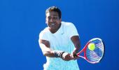 Australian Open: Bhupathi ousted on a day of mixed fortunes for India