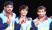 PHOTOS: Gold medal winners on Day 6 of the CWG