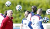 Deschamps seeks to bring Midas touch back to France