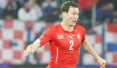 WC Preview: Switzerland's Lichtsteiner could have wings clipped by pacey Ecuador